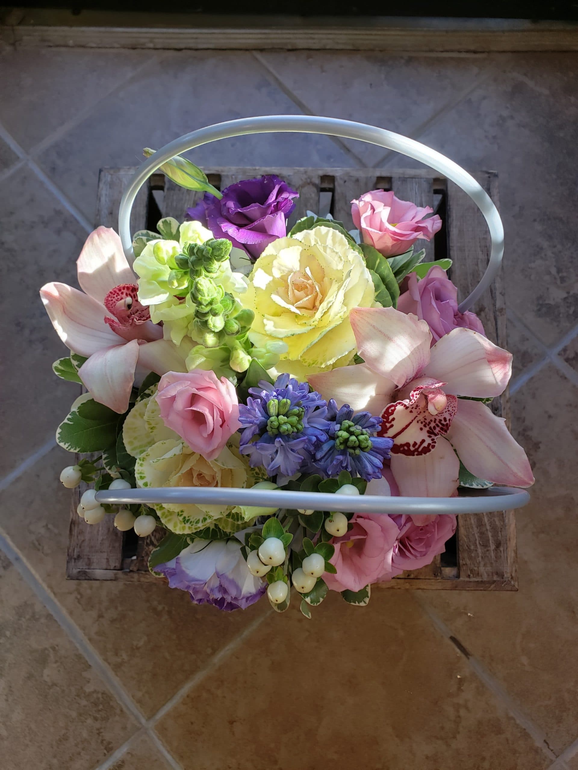 Dew Kissed white and green bouquet