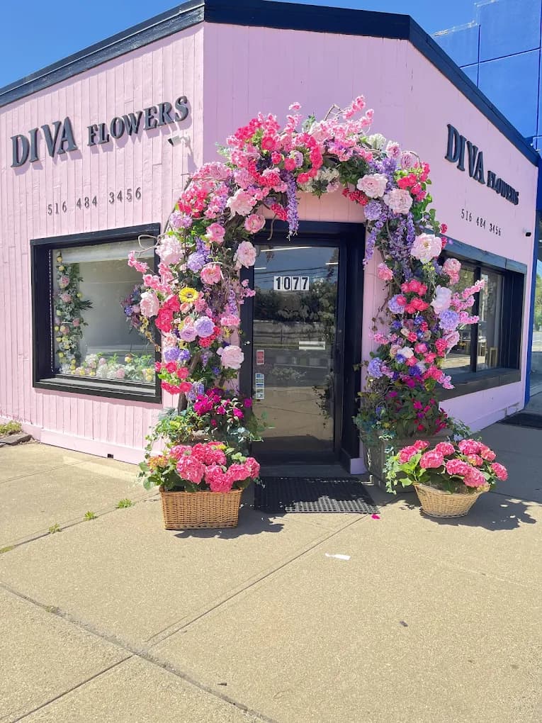 Diva Flowers storefront with floral arch