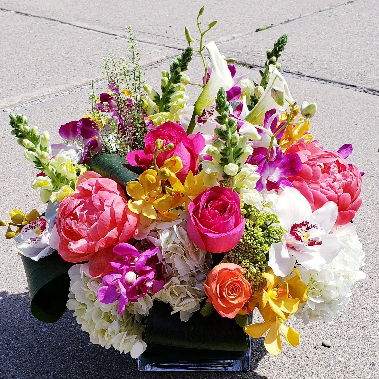 Aloha Aura tropical arrangement